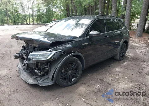 2022 Volkswagen Tiguan 2.0T Se R-Line Black from USA, damaged, VIN 3VVCB7AX8NM079709